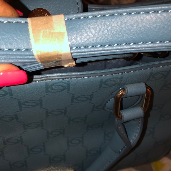 Handbag - Picture 7 of 8